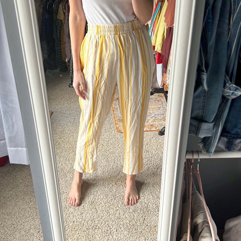 Flow pants with elastic waist